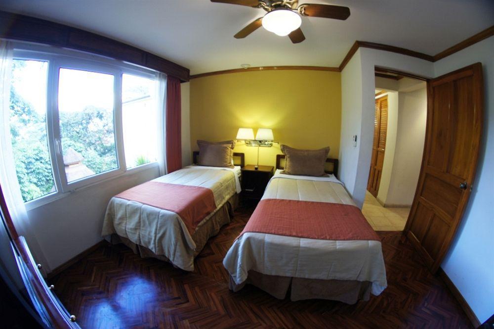 Apartotel & Suites Villas Del Rio サンホセ エクステリア 写真