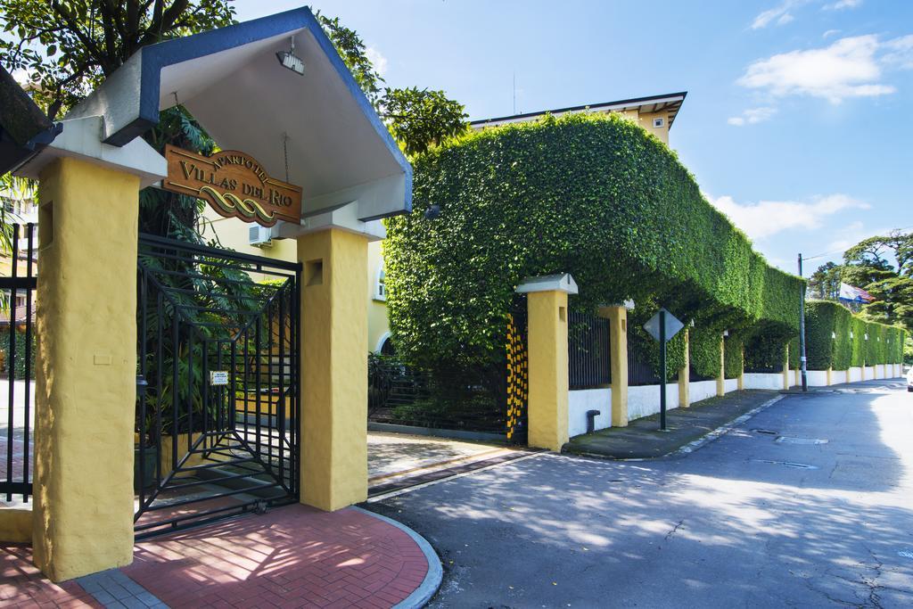 Apartotel & Suites Villas Del Rio サンホセ エクステリア 写真