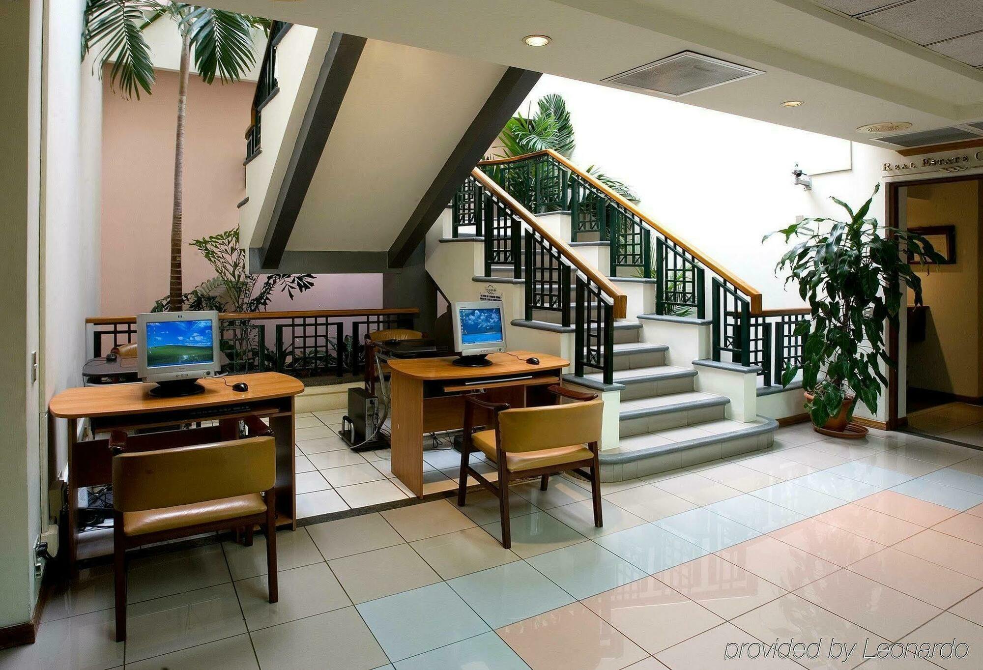 Apartotel & Suites Villas Del Rio サンホセ エクステリア 写真