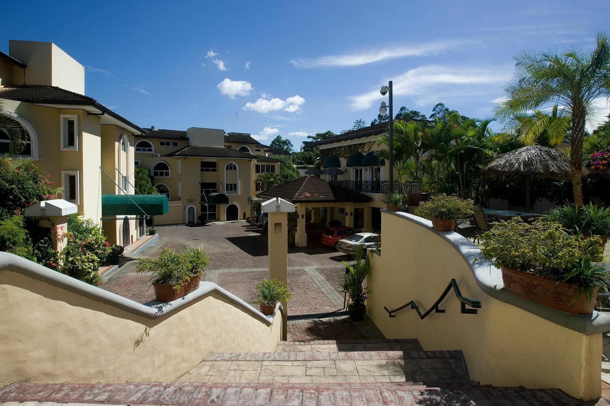 Apartotel & Suites Villas Del Rio サンホセ エクステリア 写真